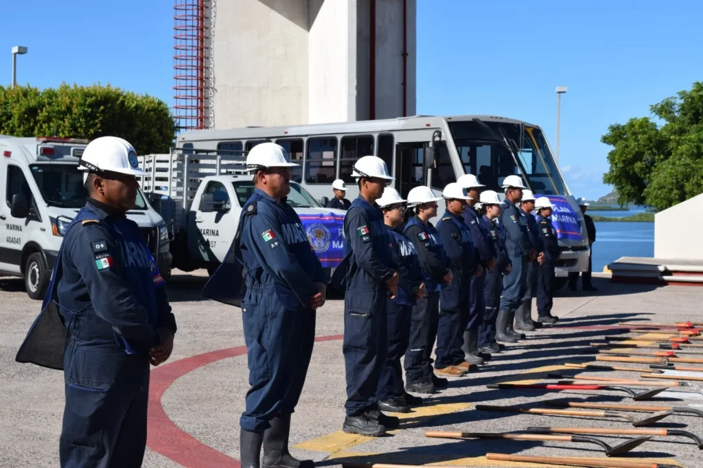 Marina refuerza acciones del Plan Marina ante el paso del huracán “Simón” y mantiene preparados los Mando Navales ante la tormenta tropical “Trudy”