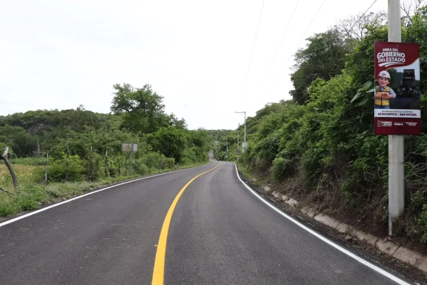 Más maquinaria y obras comentan modernización carretera en los 217 municipios