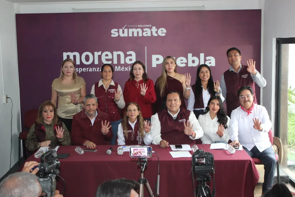 Morena Puebla conmemora 15 años y destaca 72% de aprobación de Claudia Sheinbaum