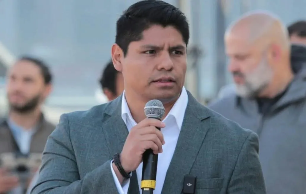 Omar Muñoz mantiene mesas de trabajo con el Gobierno del Estado para avanzar en la definición del proyecto en Cuautlancingo