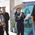 Plasman estudiantes de la preparatoria BUAP de Tlatlauquitepec su creatividad en mural