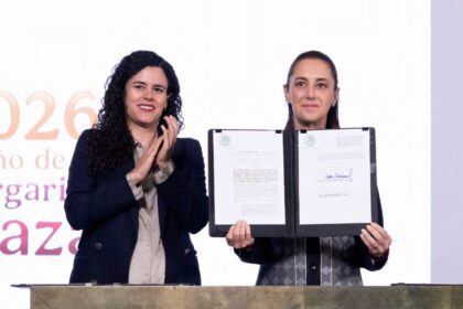 Presidenta Claudia Sheinbaum destaca inversión histórica