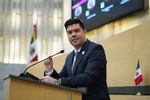 Promueve diputado Jaime Natale iniciativa en materia electoral, sobre registro de candidaturas