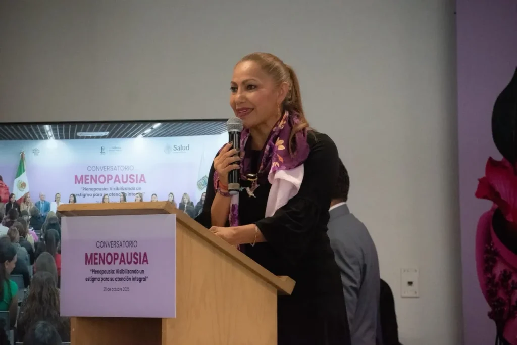 Realizan en el Congreso del Estado conversatorio sobre menopausia y su atención integral