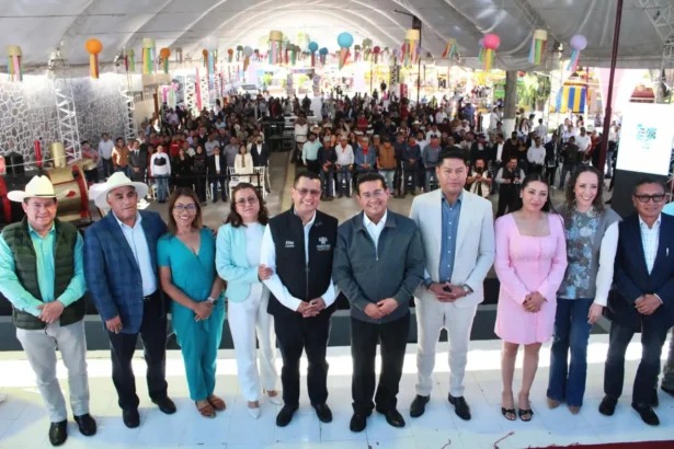 Rinde diputado Elías Lozada Segundo Informe de Actividades; destaca la presentación de 41 iniciativas
