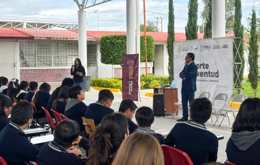 Secretaría de Deporte y Juventud imparte taller de Prevención de la Violencia Escolar