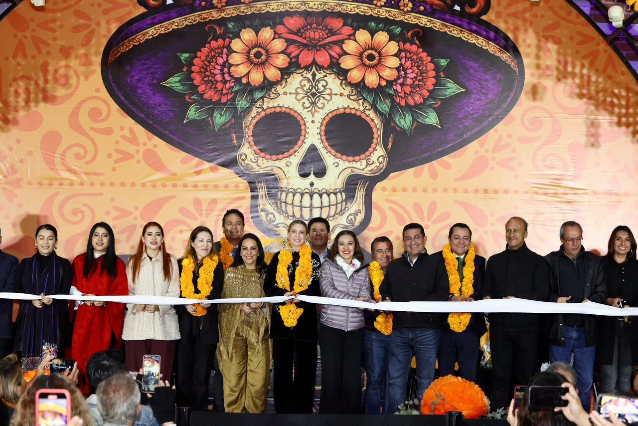 Tradición, misterio y color dan vida a la memoria en puebla con Catrineras 2026